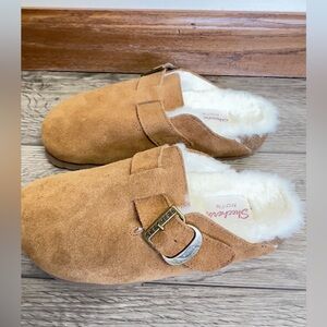 Kids Tan Suede Slippers with Shearling Lining